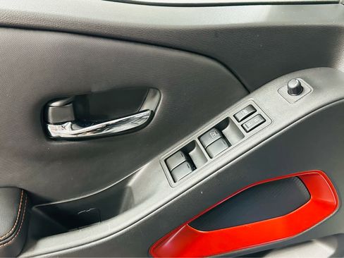 Used 2023 Nissan Frontier PRO-4X w/ Pro Convenience Package image 18