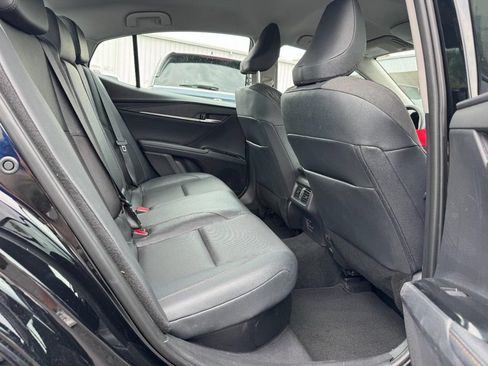Used 2026 Toyota Camry XLE FWD image 14