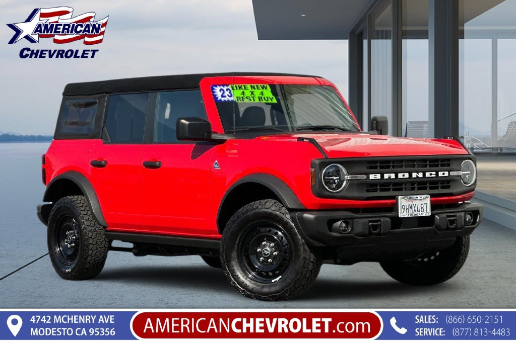 Used 2023 Ford Bronco Black Diamond AWD/4WD image 1