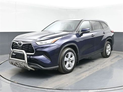 Used 2020 Toyota Highlander L image 5