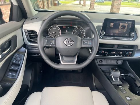 New 2026 Nissan Rogue Dark Armor FWD image 13