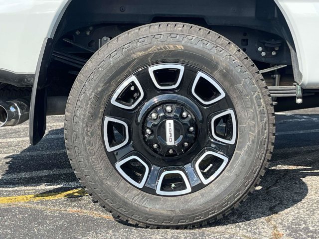 Certified 2026 Ford F250 Platinum AWD/4WD image 11