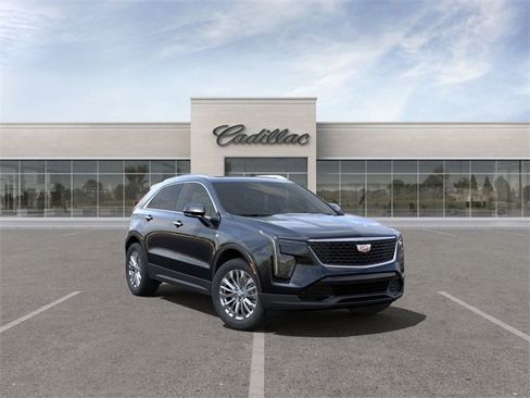 New 2024 Cadillac XT4 Luxury w/ Cold Weather Package image 1