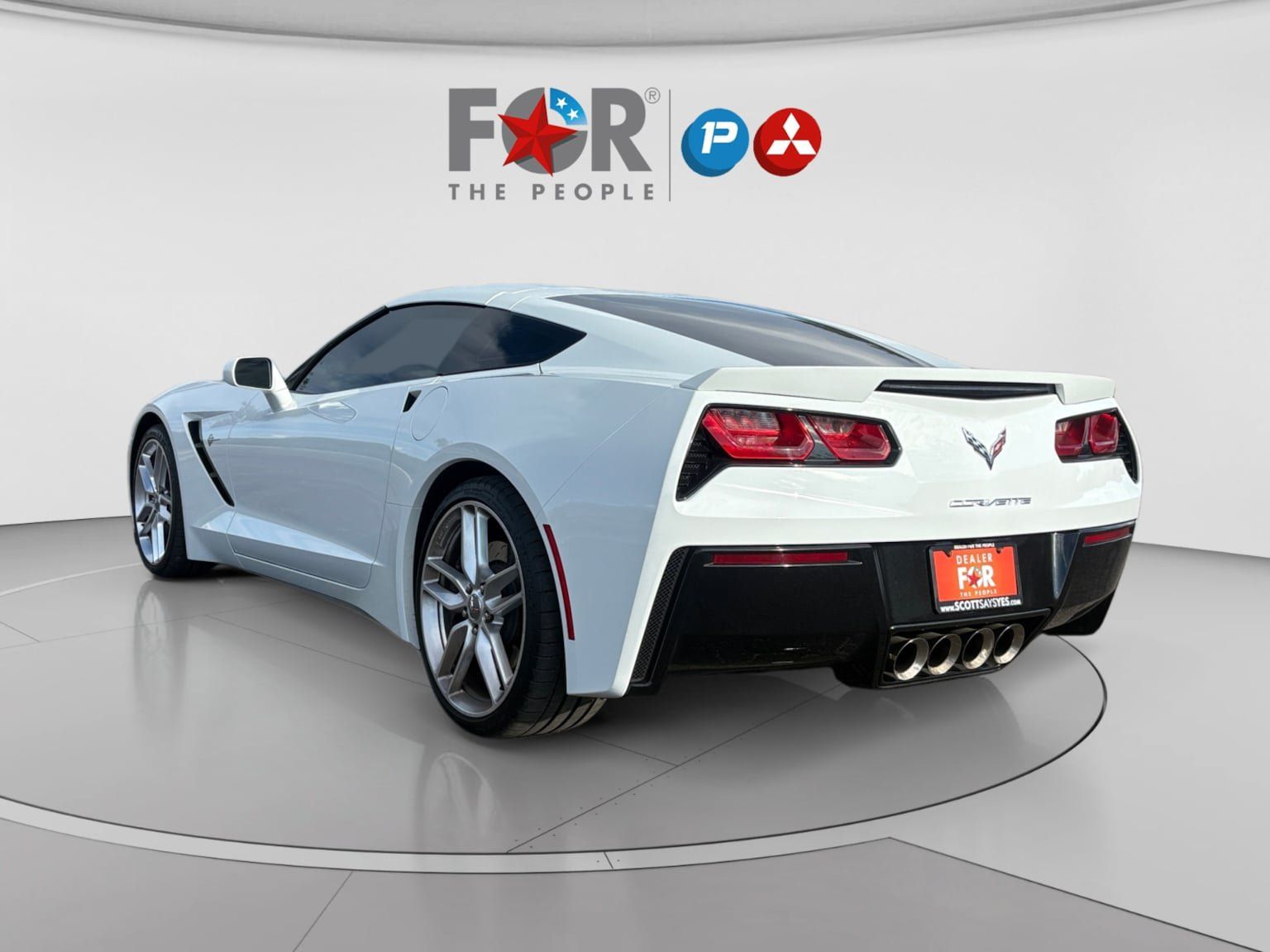 Used 2017 Chevrolet Corvette Stingray Coupe RWD image 3