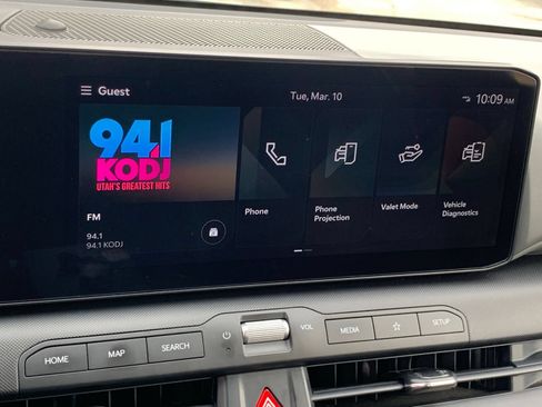Used 2025 Kia K4 FWD image 20
