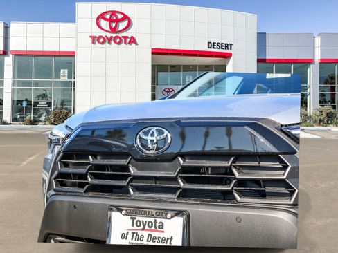 New 2026 Toyota Corolla Cross XLE image 6