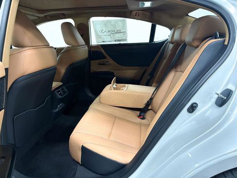 New 2025 Lexus ES 350 Ultra Luxury image 7