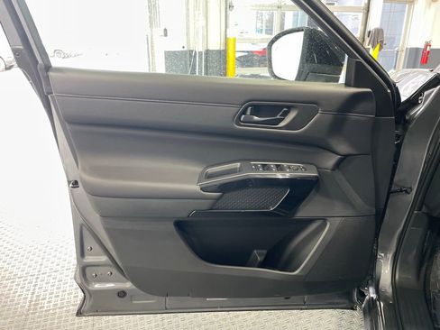 New 2026 Nissan Pathfinder SV FWD image 17