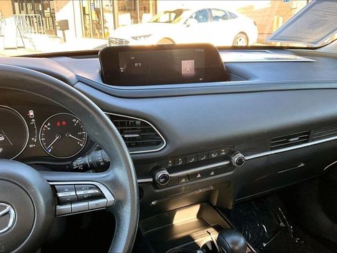 Used 2021 MAZDA CX-30 FWD 2.5 S image 8