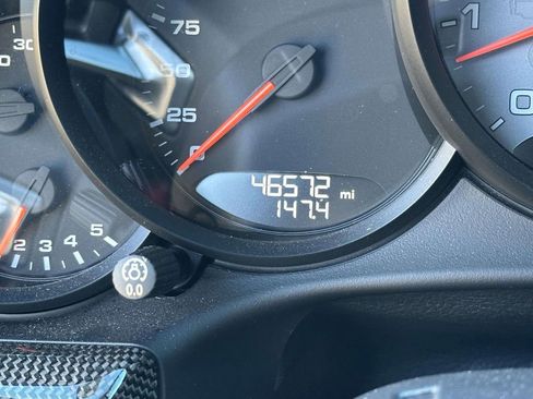 Used 2018 Porsche 911 Carrera 4S image 24