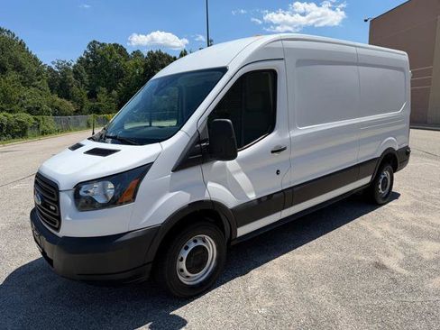 Used 2019 Ford Transit 250 148 Medium Roof RWD image 30