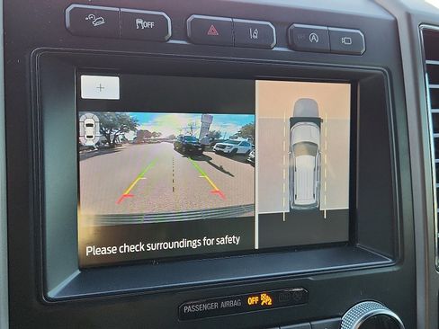 Used 2020 Ford Expedition XLT w/ Equipment Group 202A image 18