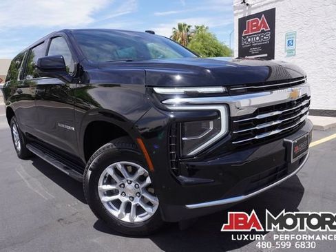 Used 2025 Chevrolet Suburban LT RWD image 79