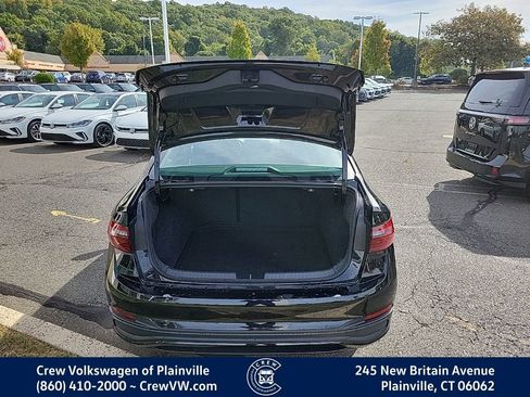 New 2026 Volkswagen Jetta SE image 35