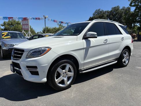 Used 2013 Mercedes-Benz ML 550 4MATIC image 1