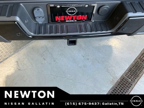 Used 2020 Chevrolet Colorado Z71 w/ Z71 Midnight Edition AWD/4WD image 11