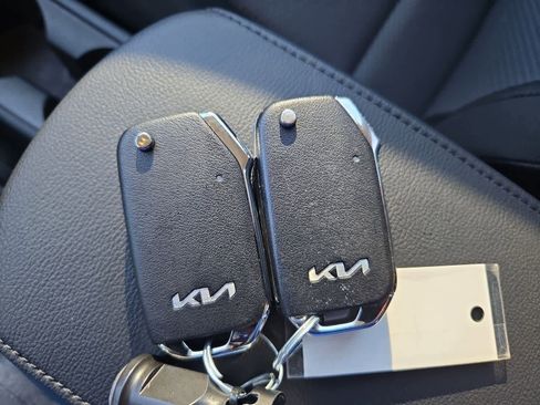 Certified 2024 Kia Soul LX w/ Option Group 015 image 32