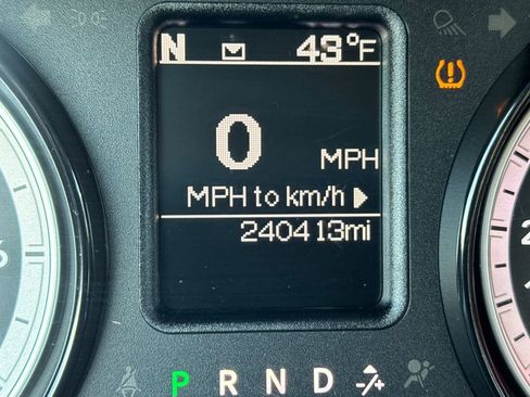 Used 2020 RAM 1500 Tradesman w/ Popular Equipment Group image 17