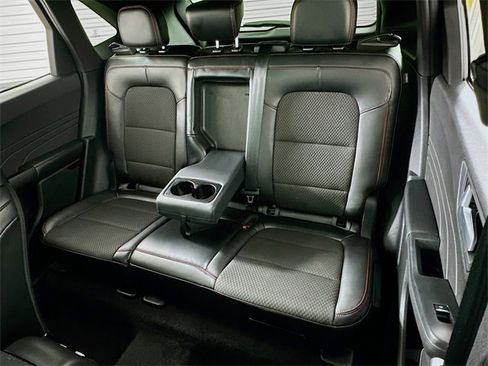 Used 2024 Ford Escape ST-Line image 11