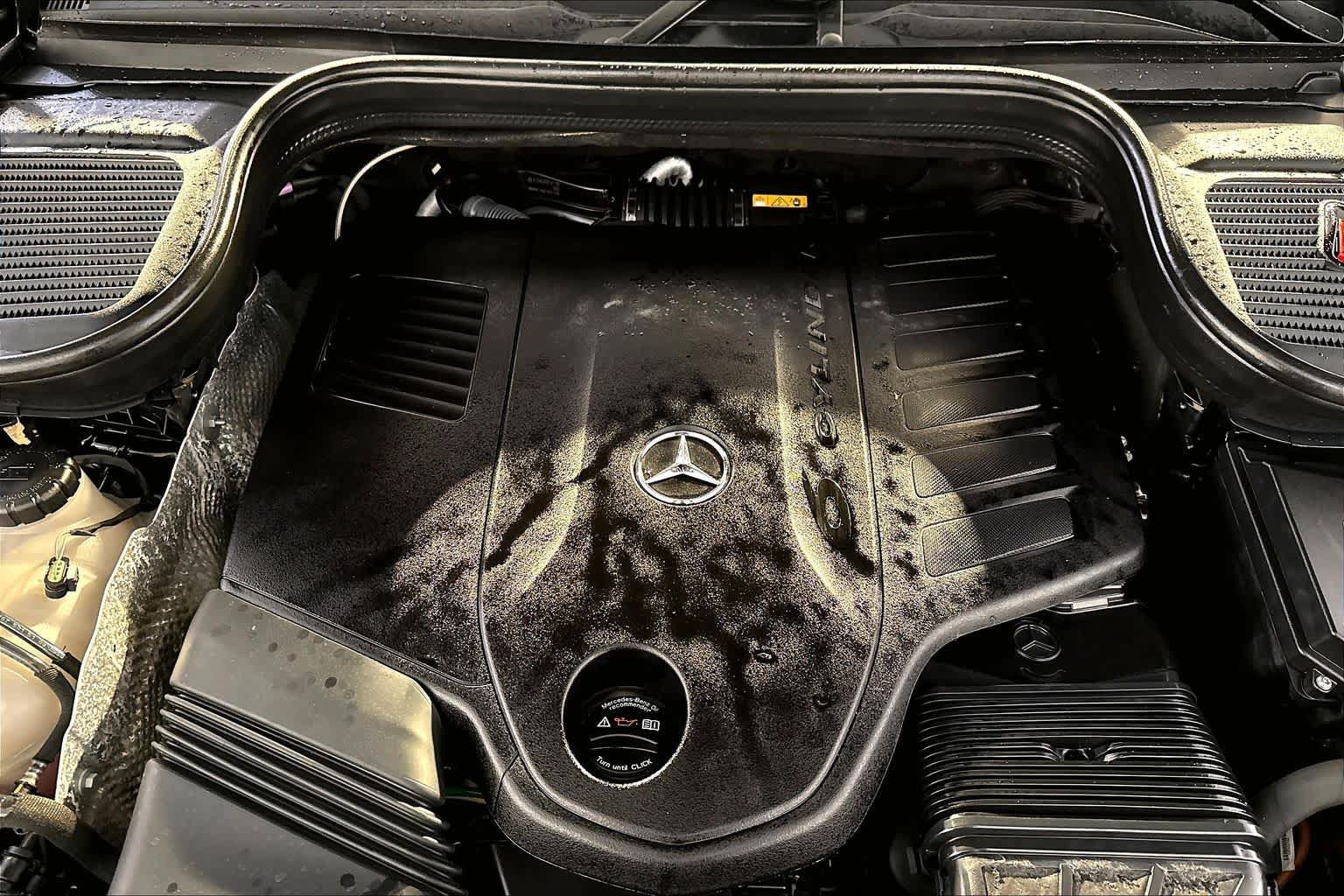 Used 2024 Mercedes-Benz GLS 450 4MATIC image 31