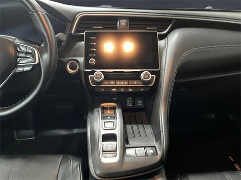Certified 2019 Honda Insight Touring image 11