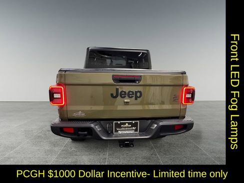 New 2026 Jeep Gladiator Willys image 23