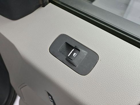 Used 2022 Ford F250 XL w/ Power Equipment Group image 43