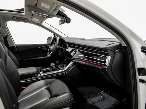Used 2023 Audi Q7 3.0T Prestige w/ Prestige Package image 10