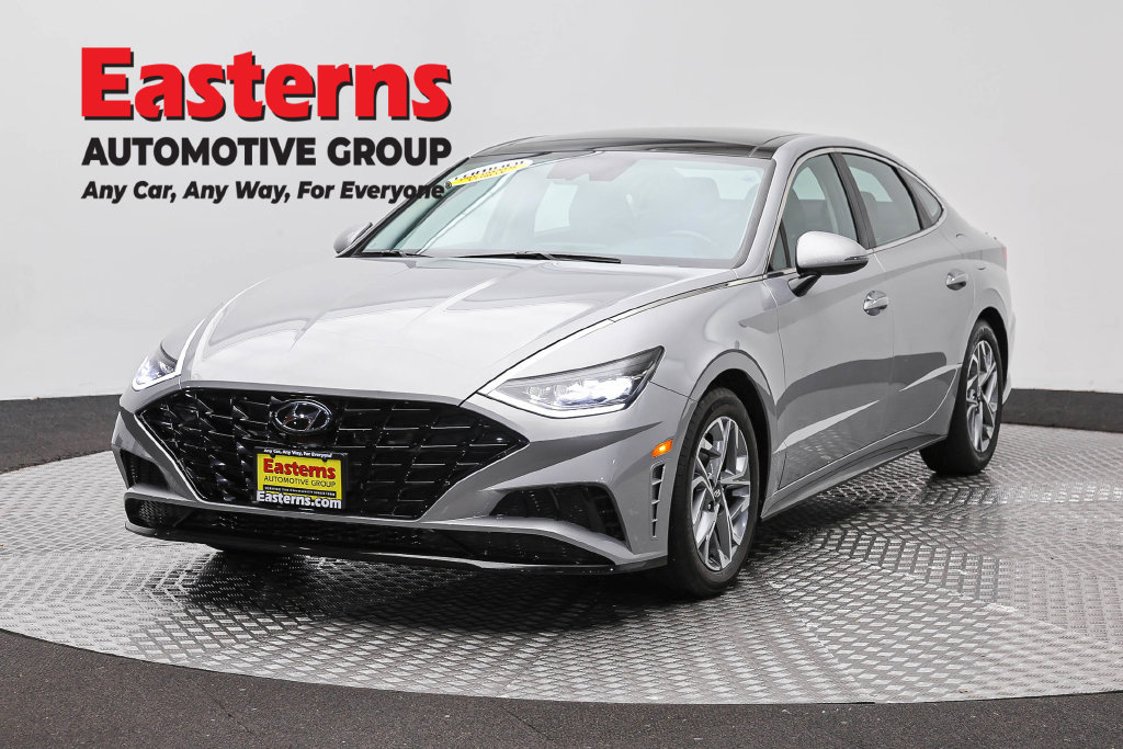 Used 2023 Hyundai Sonata SEL w/ Convenience Package FWD image 1