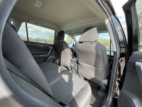 Used 2024 Toyota RAV4 LE image 37