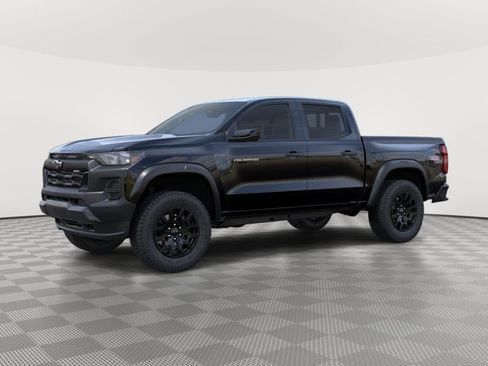 New 2026 Chevrolet Colorado Trail Boss AWD/4WD image 2