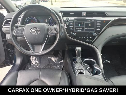 Used 2020 Toyota Camry XLE FWD image 29