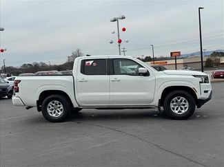 Certified 2024 Nissan Frontier SV video 2