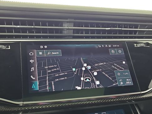 Used 2021 Audi SQ8 Prestige AWD/4WD image 21