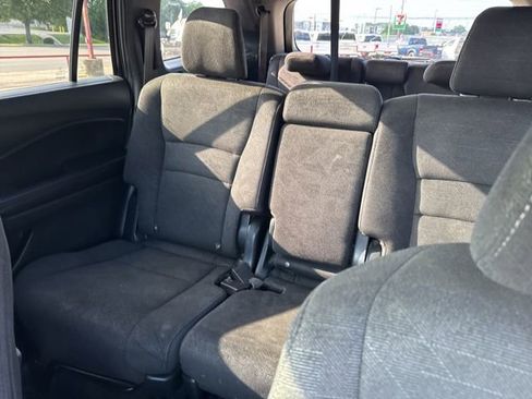 Used 2022 Honda Pilot Sport image 32