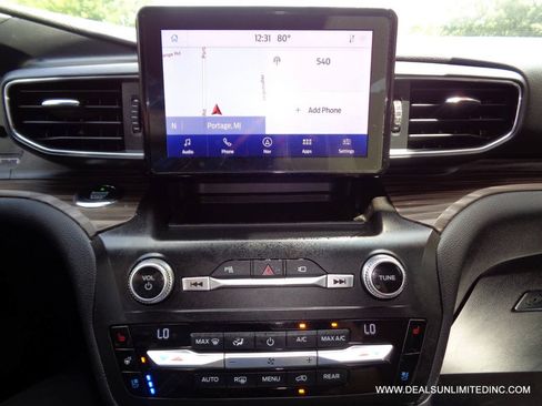 Used 2020 Ford Explorer Limited AWD/4WD image 13