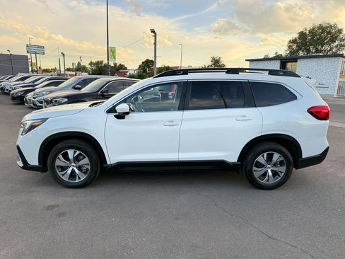 Used 2024 Subaru Ascent Premium w/ Convenience Package AWD/4WD image 6