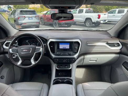 Used 2021 GMC Acadia SLT AWD/4WD image 21