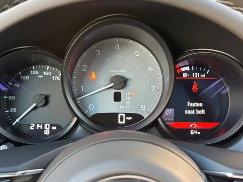 Used 2024 Porsche Macan S image 29