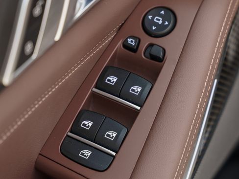 Used 2026 BMW X5 M60i image 23