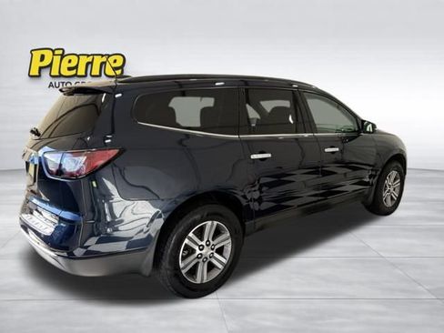 Used 2016 Chevrolet Traverse LT image 5