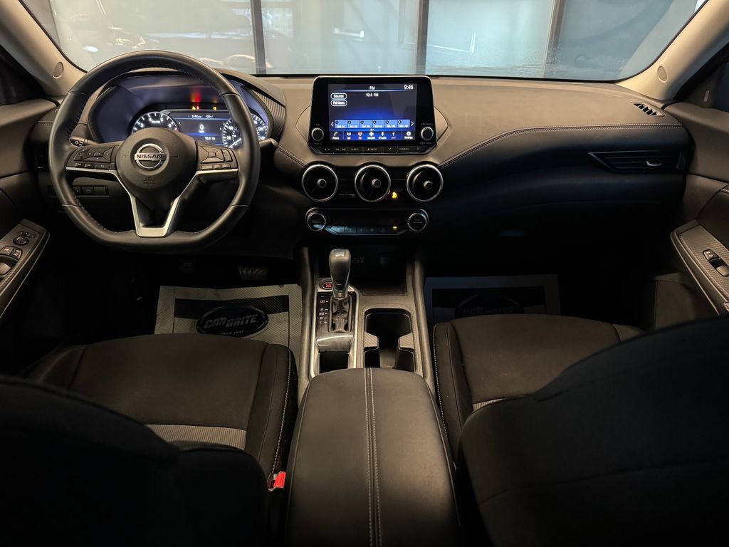Used 2021 Nissan Sentra SV FWD image 9