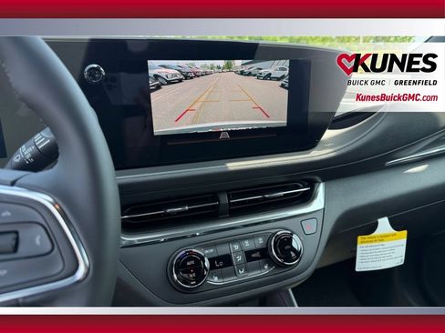 New 2026 Buick Envista Sport Touring w/ Convenience I Package FWD image 25