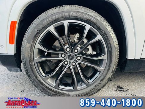 Used 2024 Jeep Grand Wagoneer Series II w/ Quick Order Packagew 28T image 6