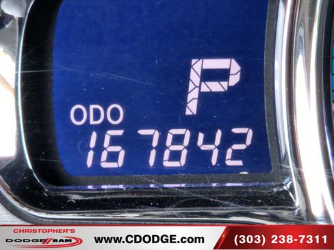 Used 2011 Toyota Sienna XLE image 31