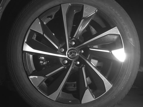 Used 2025 MAZDA CX-50 2.5 Hybrid w/ Premium Plus Pkg image 12