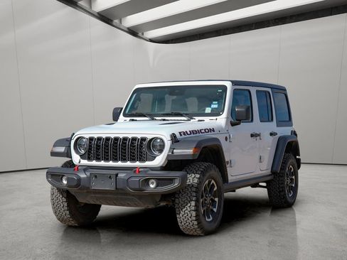 Used 2025 Jeep Wrangler Unlimited Rubicon image 1