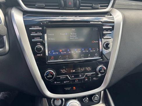 Used 2015 Nissan Murano Platinum w/ Platinum Technology Package AWD/4WD image 15