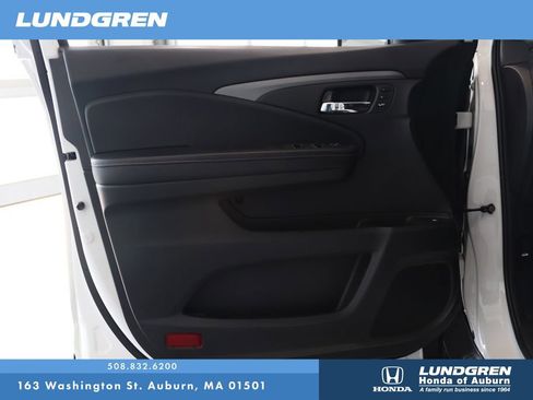 Used 2023 Honda Ridgeline RTL image 10