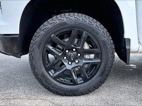 Used 2025 Chevrolet Silverado 1500 LT Trail Boss w/ Protection Package AWD/4WD image 35